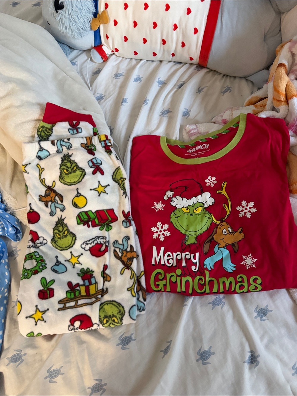 The "Merry Grinchmas" Womens Pajama Set - Red & White